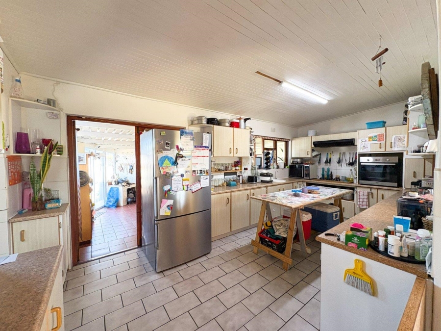 4 Bedroom Property for Sale in Stilbaai Wes Western Cape